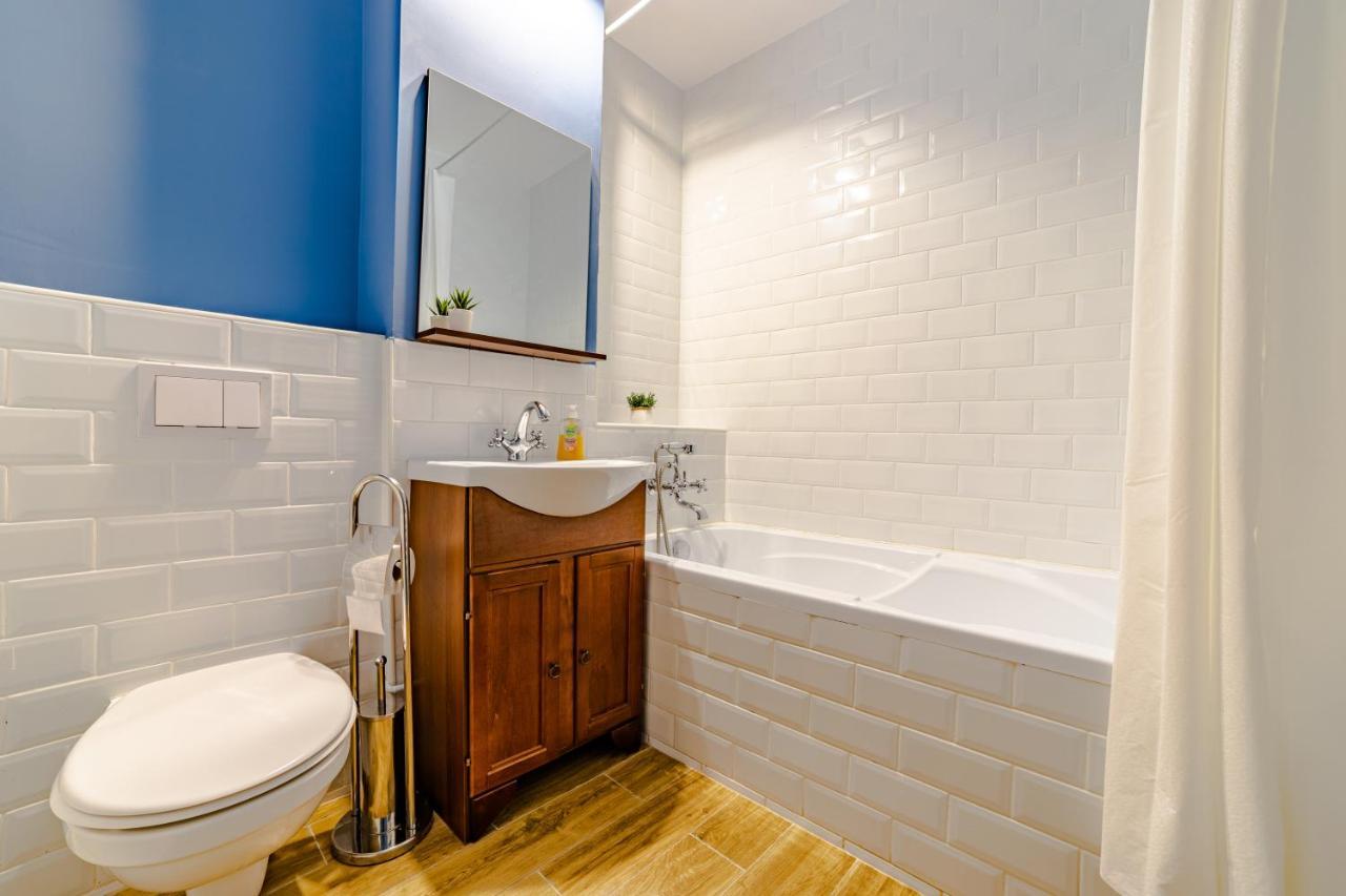 Mid-Term Rental Racadau Apartment Braşov Buitenkant foto