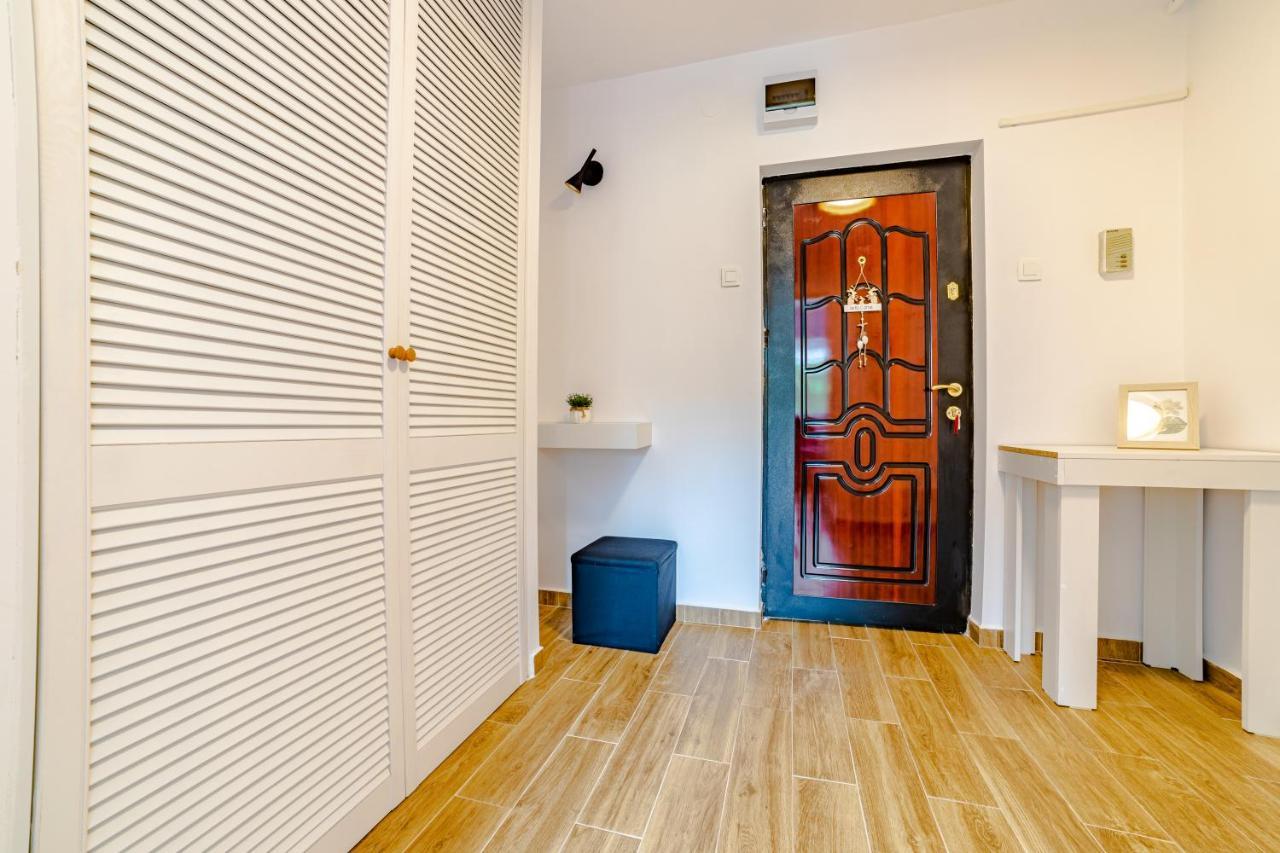 Mid-Term Rental Racadau Apartment Braşov Buitenkant foto